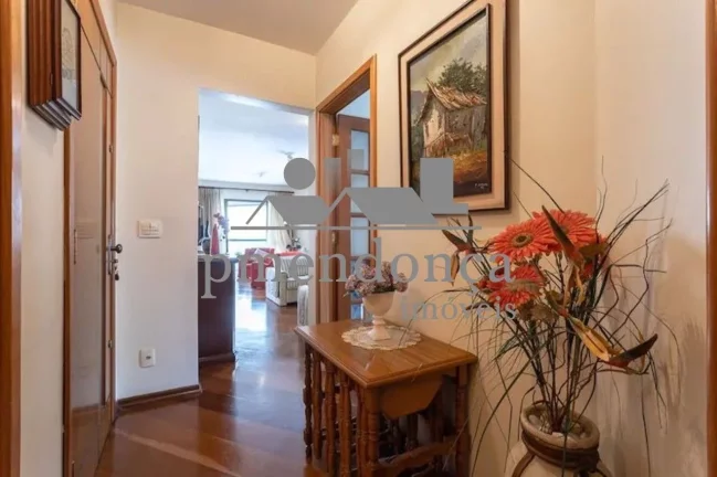 Imagem Apartamento com 190m² na Rua Paraguassú, 4 quartos ( 3 suítes) e 3 vagas.