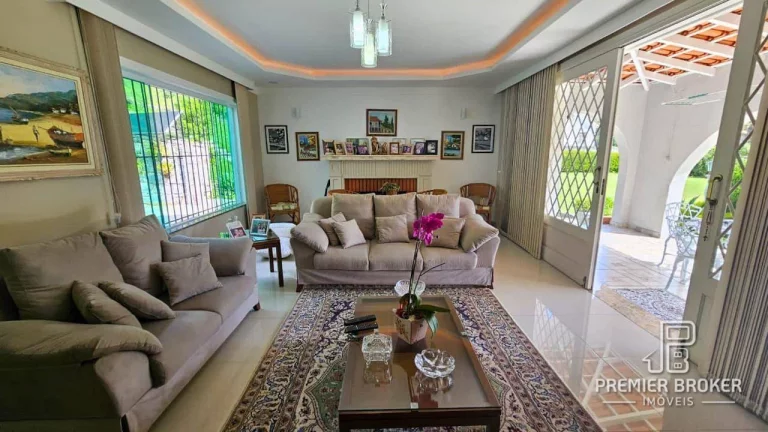 Imagem Casa à venda, 240 m² por R$ 3.499.000,00 - Bom Retiro - Teresópolis/RJ