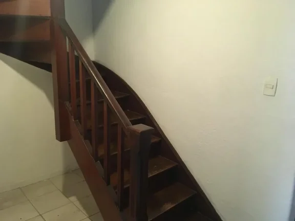 Imagem Sobrado para Locação em São Paulo, Vila Aimoré, 2 dormitórios, 2 banheiros, 1 vaga