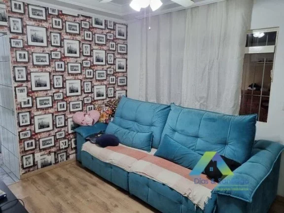 Imagem SANTO ANDRÉ Sobrado 240M², 2 dormitórios, churrasqueira, 5 vagas de garagem, ótima localização e valor !!