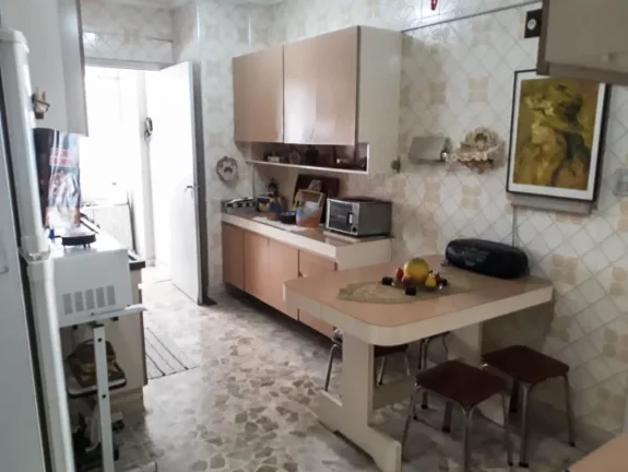 Imagem PITANGUEIRAS- LOCAL NOBRE , GARAGEM NO PRÉDIO , CHURRASQUEIRA E SALÃO DE JOGOS.