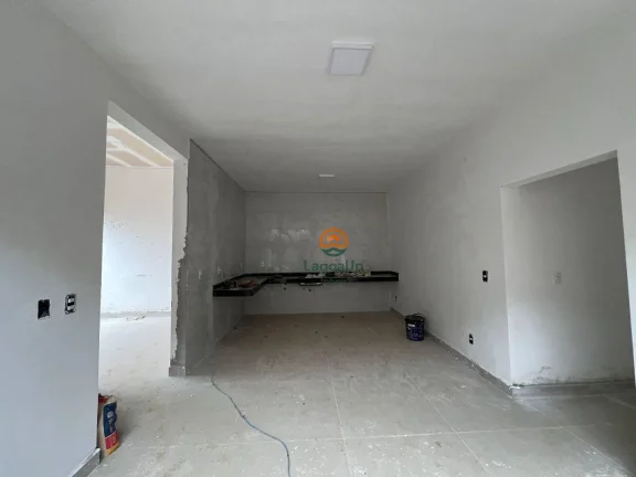 Imagem Casa com 3 dormitórios à venda, 140 m² por R$ 720.000,00 - Shalimar - Lagoa Santa/MG