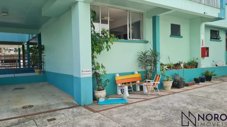 Imagem Apartamento Térreo Amplo com 3 Dormitórios e Garagem no Bairro Nossa Senhora de