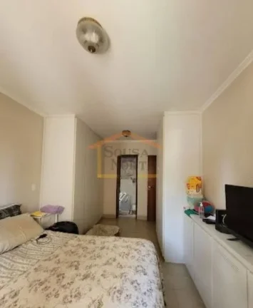 Imagem Apartamento com 120 m² de área útil. Conta com 3 dormitórios, sendo 1 suíte, além de um quarto...