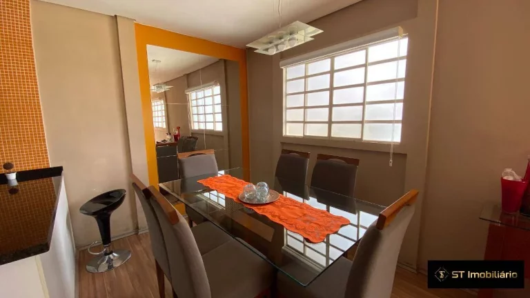 Imagem Chácara à venda em Atibaia/SP com 2 casas - Bairro do Tanque, por 780mil!