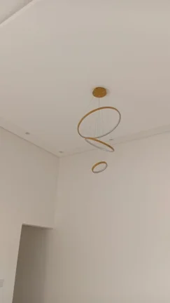 Imagem Casa em Condomínio à Venda em Sorocaba-SP, Wanel Ville: 3 Quartos, 1 Suíte, 3 Salas, 4 Vagas de Garagem, 140m².