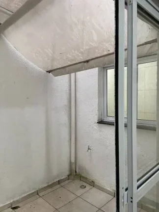 Imagem Apartamento sem Condomínio 40 m² 2 Dormitórios 1 Vaga de Garagem