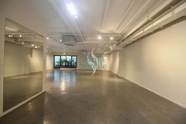 Imagem Prédio Comercial para Alugar em Jardim Paulistano/São Paulo-SP.