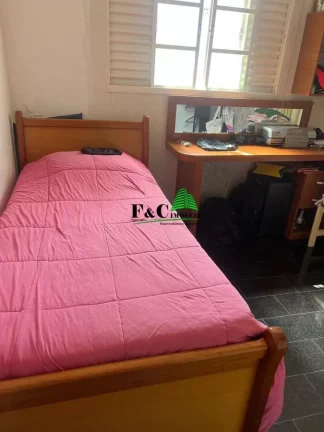 Imagem Casa para Venda em Limeira, Vila Rosana, 3 dormitórios, 2 suítes, 1 banheiro, 2 vagas