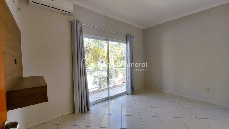Imagem Aluga-se casa com 4 dormitórios em Valinhos