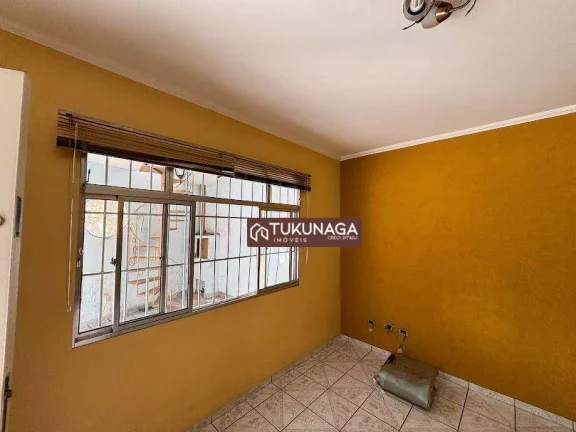 Imagem Sobrado com 3 quartos para alugar, 74 m² por R$ 3.148/mês - Cidade Brasil - Guarulhos/SP