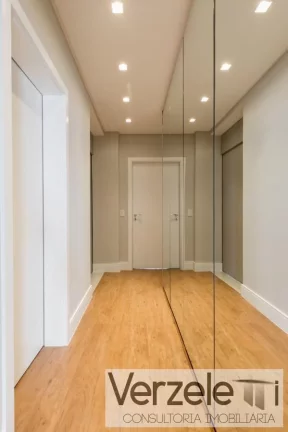 Imagem Cobertura para Venda em Balneário Camboriú / SC no bairro Centro