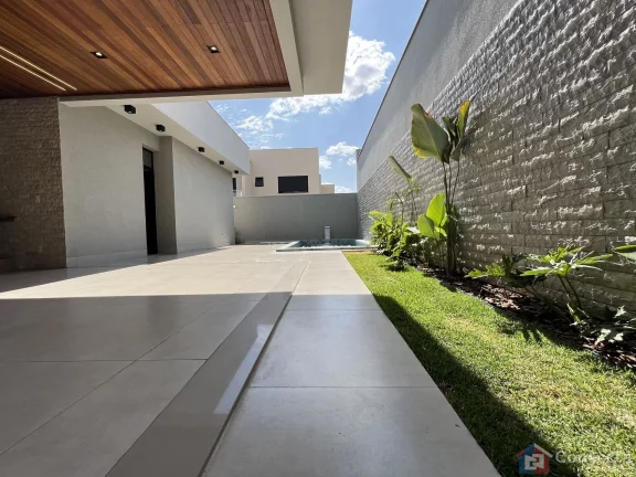 Imagem Mansão de Alto Padrão à Venda no Estância das Águas em Patos de Minas – 3 Suítes, Piscina e Acabamento Luxo