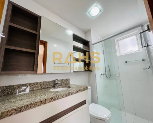 Imagem Excelente apartamento 1 suíte mais 2 quartos no Bairro América em Joinville - SC por R$890.000,00....