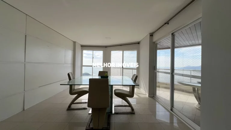 Imagem Cobertura Triplex no Edifício Marquês de Olinda em Balneário Camboriú