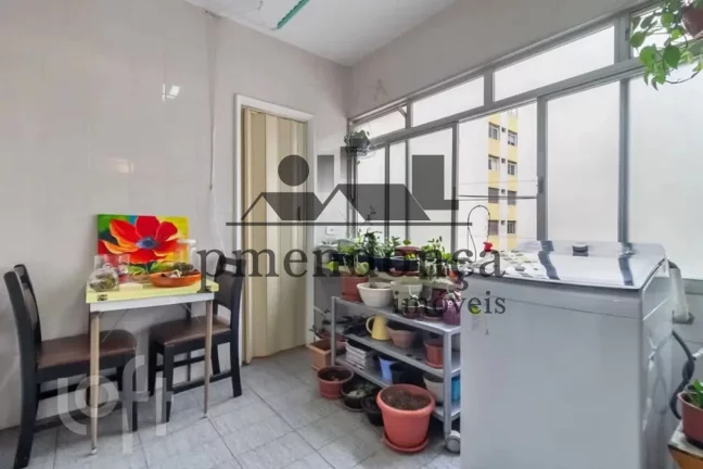Imagem Apartamento em Higienópolis com 130m², 3 quartos (1 suíte) e 1 vaga.