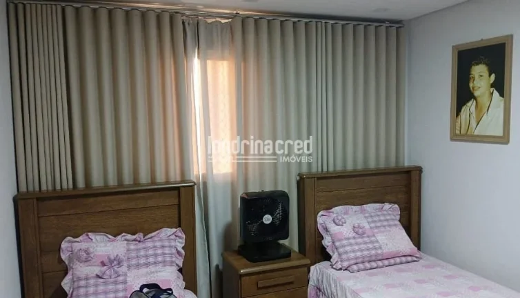 Imagem Apartamento à Venda no Residencial Cittá di Treviso em Cambé com 3 Quartos Sendo 1 Suíte, 110 m² de Área Útil e 2 Vagas de Garagem