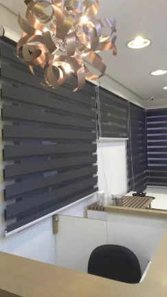 Imagem Sala Comercial na Fagundes Filho com vaga