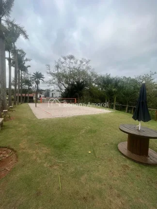 Imagem Excelente oportunidade em um dos condomínios mais cobiçados de Valinhos! Este lote de 420m², situ...