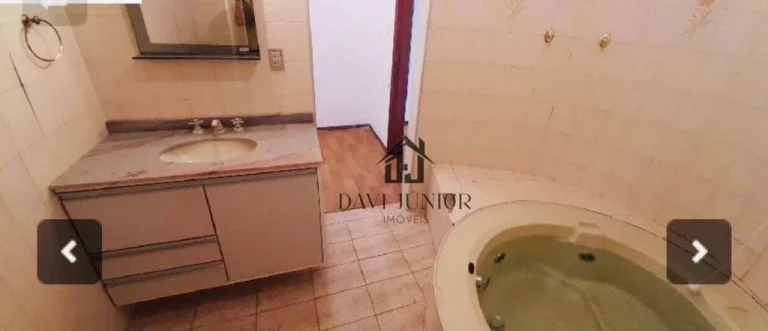 Imagem Casa com 3 dormitórios sendo 1 suíte para alugar, 340 m² por R$ 18.000/mês - Parque Campolim - Sorocaba/SP