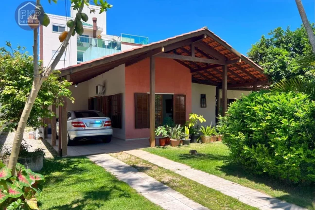 Imagem Casa térrea 3 dormitórios!