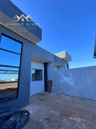 Imagem Imperdível oportunidade de adquirir casa com 2 quartos e 2 vagas de garagem em Foz do Iguaçu, Jardim Copacabana!
