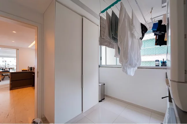 Imagem Apartamento à venda em São Paulo, Campo Belo, com 3 quartos, 220m2