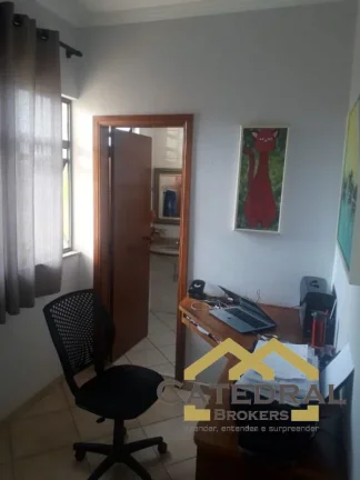 Imagem EXCELENTE CASA NO BAIRRO DO HORTO FLORESTAL