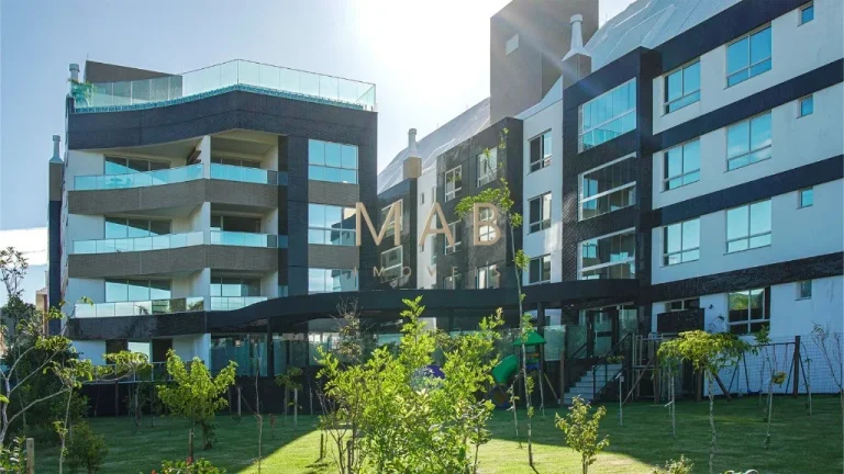 Imagem Lindo Apartamento, alto Padrão à VENDA, Prontinho para MORAR, Localizado à 120 metros do MAR, na Praia dos Ingleses - Florianópolis SC!