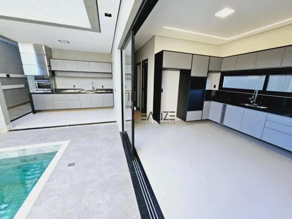 Imagem Sobrado/Casa com 4 suítes à venda, 235 m² por R$ 1.800.000 - Condomínio Fechado - Indaiatuba/SP