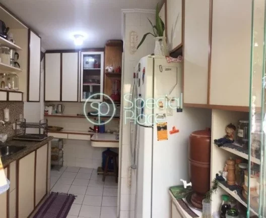 Imagem 87 metros 3 dormitórios 1 suíte 1 vaga Apartamento com 3 dormitórios, sendo 1 suíte, um banheiro...