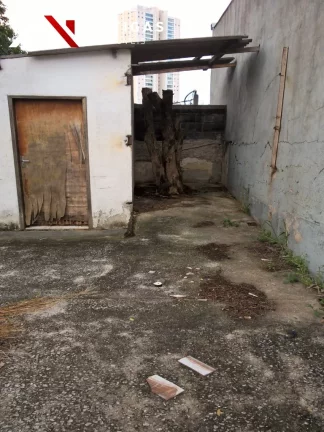 Imagem Galpão Comercial de Excelente Localização na Vila Bertioga: 2 Salas, 2 Banheiros, 6 Vagas - 250m² - São Paulo-SP