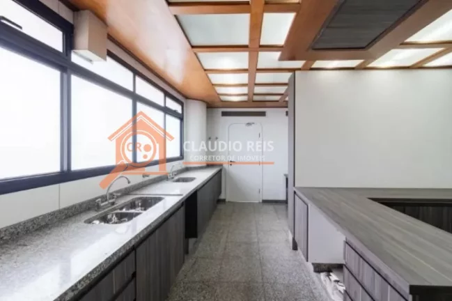 Imagem Cobertura com 4 Quartos à venda, 541m² - Morumbi