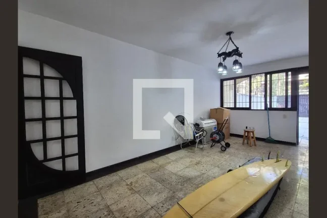 Imagem Casa à Venda - Recreio, 3 Quartos, 200 m2