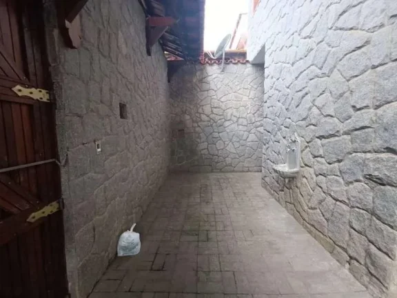 Imagem Casa aconchegante com escritório, três dormitórios, banheira e closet no bairro Boa Vista