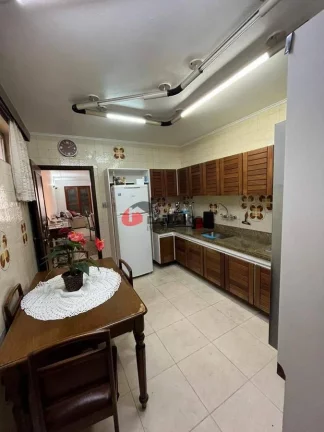 Imagem Sobrado à venda 3 Quartos, 3 Suites, 4 Vagas, 355M², Osvaldo Cruz, São Caetano do Sul - SP