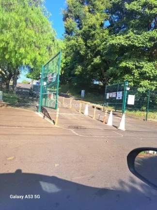 Imagem Venha conhecer essa oportunidade única! Terreno de 242m² no bolsão residencial do Terras do Barã...
