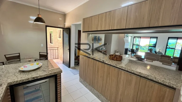 Imagem EXCELENTE SOBRADO EM CONDOMÍNIO FECHADO EM UBATUBA-SP COM 3 DORMITÓRIOS SENDO1 SUÍTE,VARANDA GOURMET COM VISTA PARA O MAR