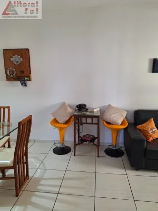 Imagem Apartamento para locação em Praia Grande-SP, Tupi: 2 quartos, 1 suite, 1 sala, 2 banheiros, 1 vaga de garagem.