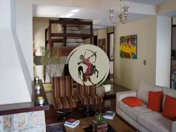 Imagem CASA ALPHAVILLE 9 SOBRADO REPLETO DE ARMARIOS EM ALAMEDA TRANQUILA, CASA COM PISCINA,CHURRASQUEIRA,F...