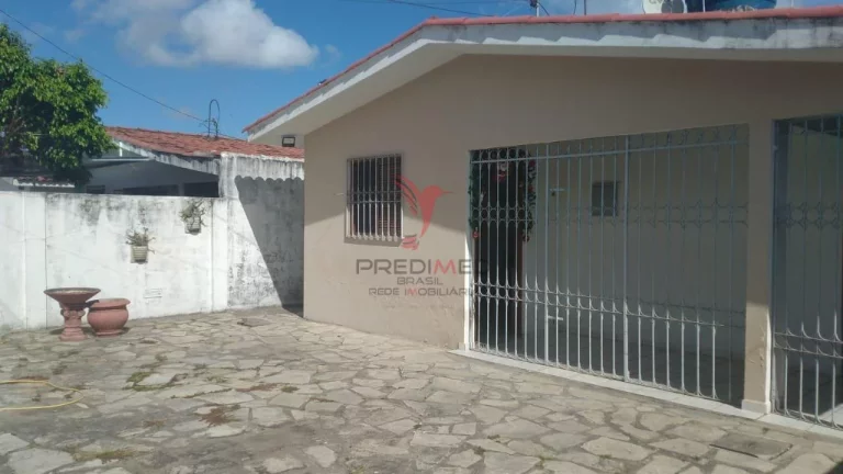 Casa de 3 quartos - Geisel - João Pessoa/PB