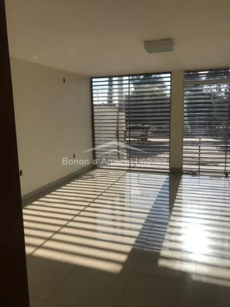 Imagem Casa comercial a venda Jardim Chapadão! 

Próximo a escola de Cadetes, essa casa tem duas entradas...