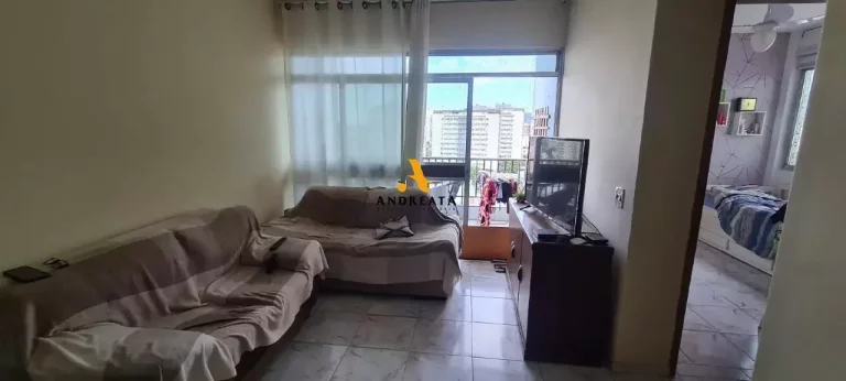 Imagem Meier - Rua Padre Ildelfonso Penalba - Vendo apto de 2 quartos + dependências com 2 vagas - Valor R$450.000,00