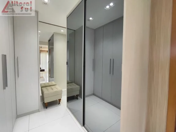 Imagem Apartamento de Luxo à Venda em Praia Grande-SP, 3 Quartos, 3 Suítes, 1 Sala, 3 Vagas de Garagem, 250m² no Canto do Forte!