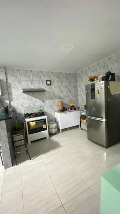 Imagem Casa na Rosa Elze - 3 suítes, 204m², 2 vagas de garagem - Imperdível!
