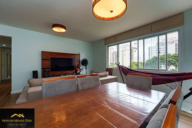 Imagem Apartamento em Perdizes, 120 m2, 3 Dormitórios, 2 Banheiros e 1 Lavabo. Edifício com Lazer, Portaria 24 hs e Gerador. Fácil Acesso a futura Estação Metrô