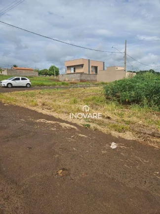 Imagem Terreno à venda, 298 m² por R$ 90.000,00 - Residencial Madri - Araporã/MG