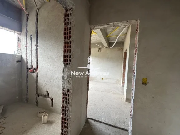 Imagem Casa Duplex em fase de acabamento à venda no Condomínio Riviera Park