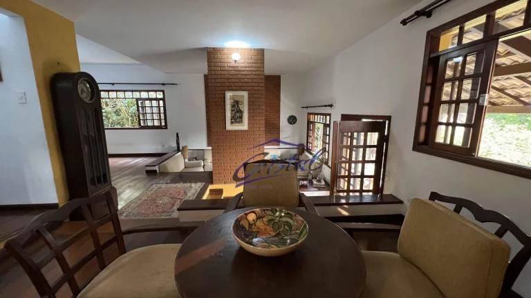 Imagem Casa com 3 dormitórios, 324 m² - venda por R$ 1.195.000,00 ou aluguel por R$ 8.915,00/mês - Granja Viana - Cotia/SP