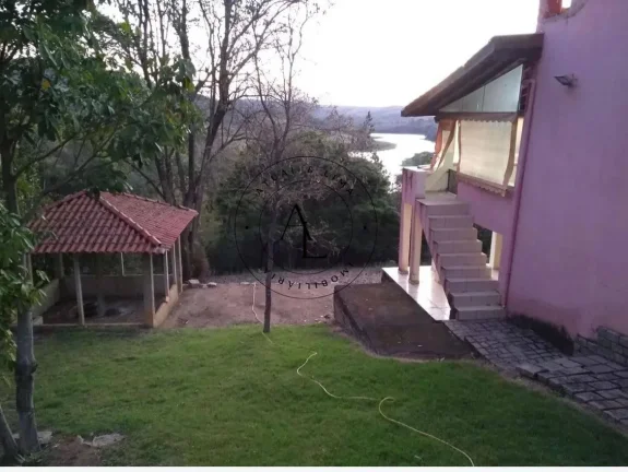 Imagem Chácara à venda em Pedreira, com 2 quartos, 350m2